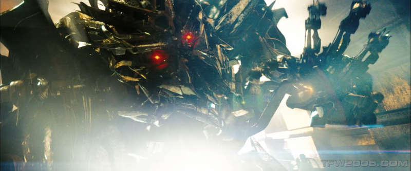Illustration for article titled New Transformers 2 Trailer: Now In High-Res!